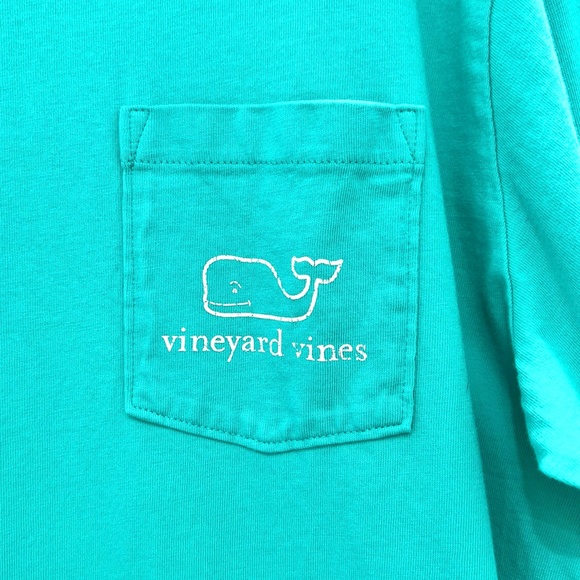VINEYARD VINES AQUA VINTAGE WHALE GRAPHIC GARMENT DYED LONG SLEEVE POCKET - Picture 5 of 10